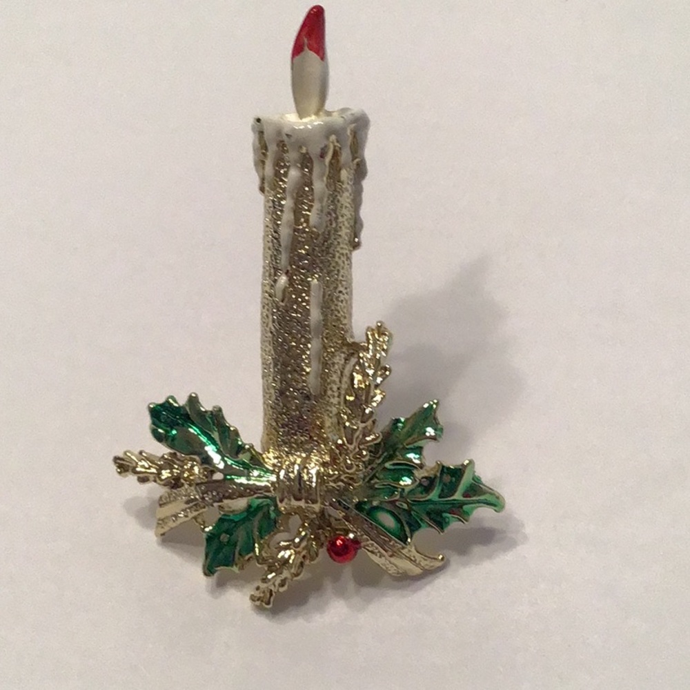 Christmas Brooch - Candle Motif